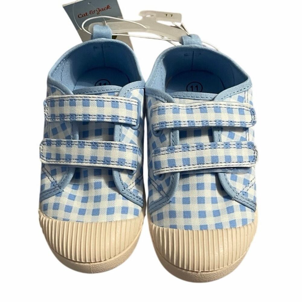 Cat & Jack size 11 Slip On Sneakers